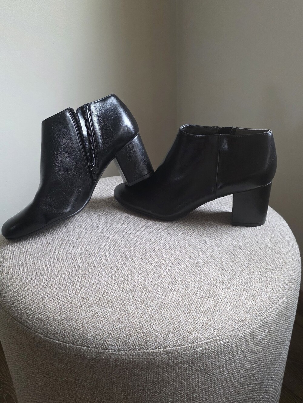 LifeStride Soft System Black Ankle Booties | Women's 9.5 | NWOT